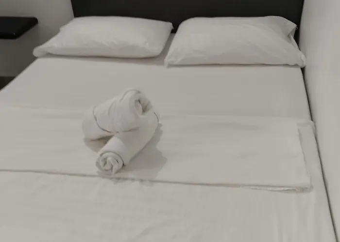 Hotel Ozzy