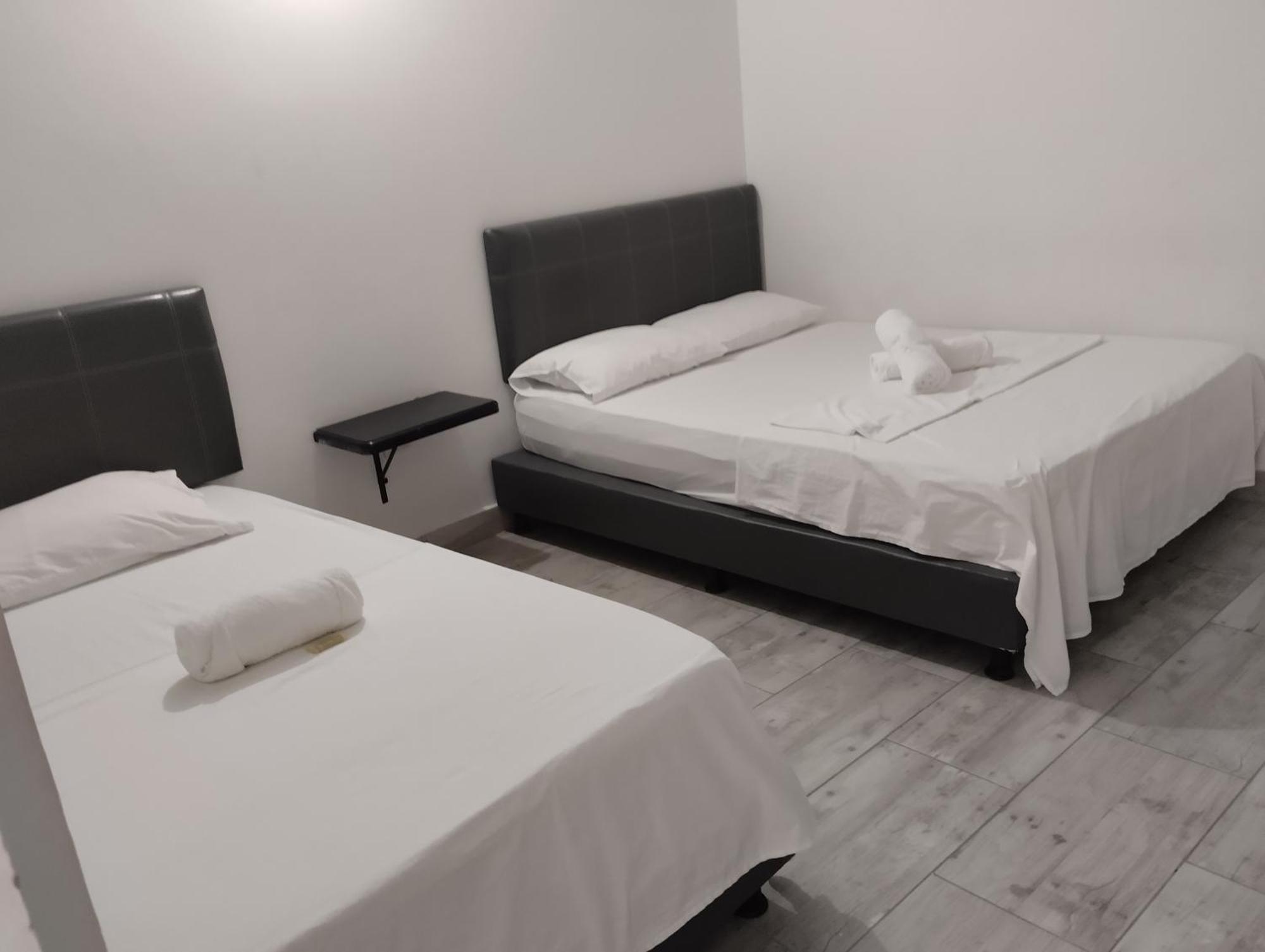 Hotel Ozzy *